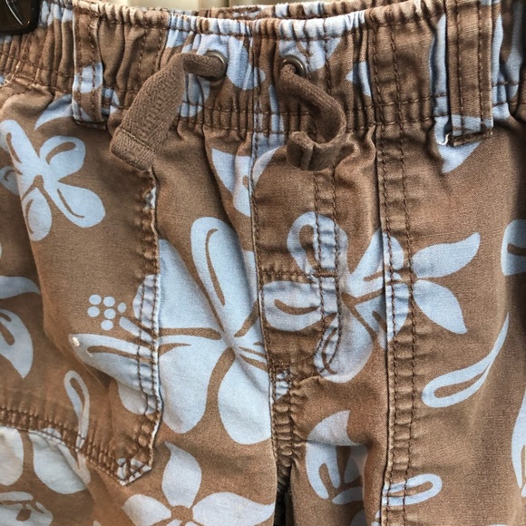 Gymboree boys cotton shorts - Picture 2 of 6